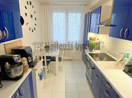Prodej bytu, 4+1, 76 m²