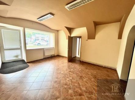 Pronájem kanceláře, 42 m²