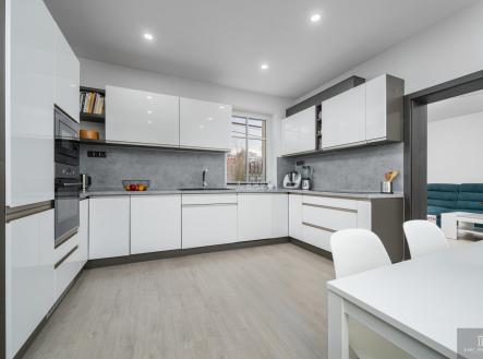 Prodej bytu, 3+1, 112 m²