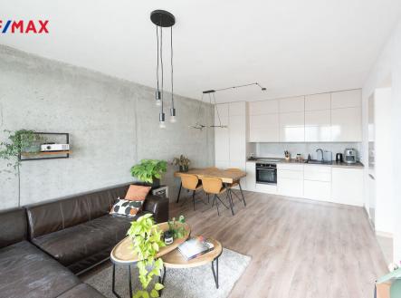 Pronájem bytu, 2+kk, 52 m²