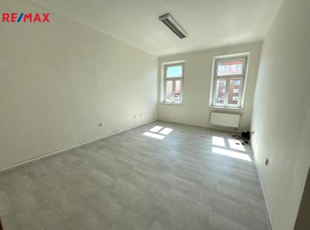 Pronájem - kanceláře, 25 m²