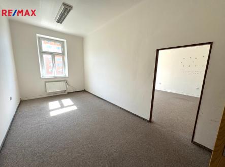 Pronájem - kanceláře, 45 m²