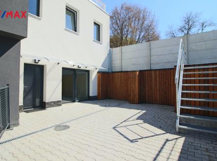 Pronájem bytu, 4+kk, 112 m²