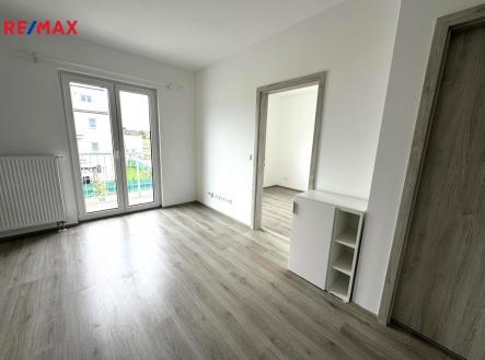 Pronájem bytu, 2+kk, 38 m²