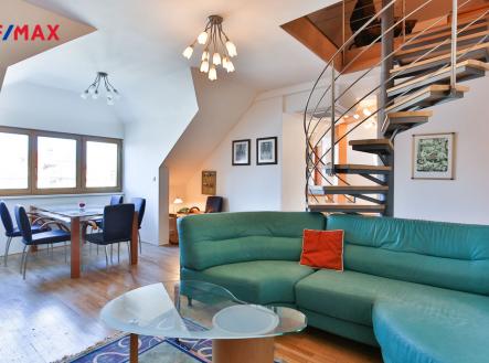 Pronájem bytu, 3+kk, 116 m²