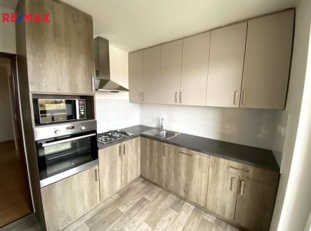 Pronájem bytu, 3+1, 70 m²