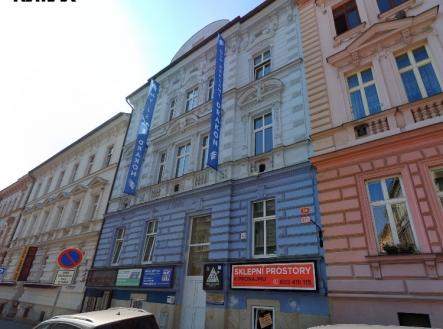 Pronájem kanceláře, 67 m²