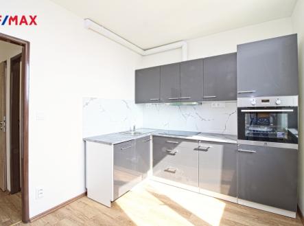 Pronájem bytu, 2+1, 73 m²