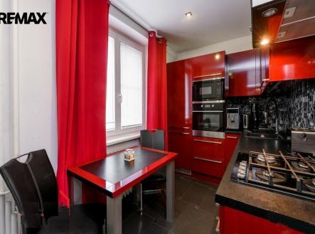 Pronájem bytu, 2+1, 55 m²