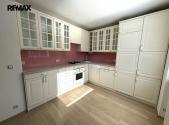 Pronájem bytu, 3+kk, 72 m²