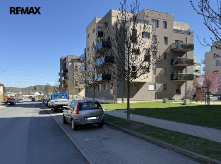 Pronájem bytu, 3+kk, 97 m²