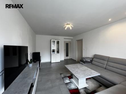 Pronájem bytu, 2+1, 70 m²