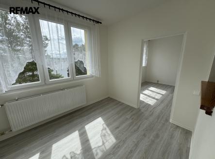 Pronájem bytu, 2+kk, 35 m²