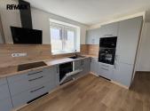 Pronájem bytu, 4+kk, 83 m²