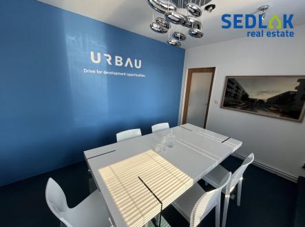 Prodej kanceláře, 72 m²