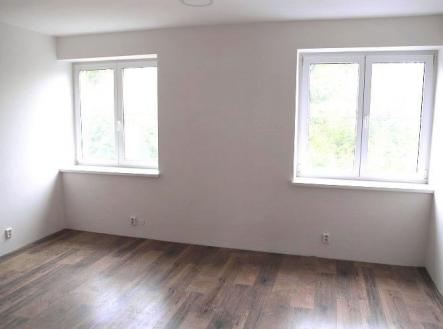 Pronájem bytu, 2+kk, 35 m²