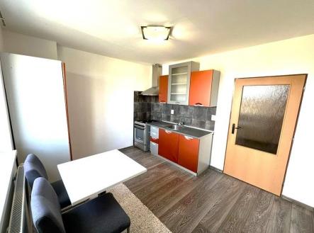 Pronájem bytu, 1+1, 37 m²