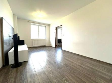 Pronájem bytu, 1+1, 37 m²