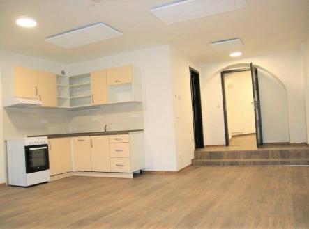 Pronájem bytu, 1+kk, 50 m²