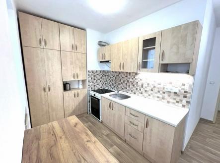 Pronájem bytu, 2+1, 58 m²