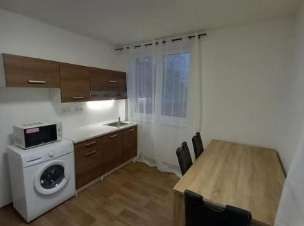 Pronájem bytu, 2+kk, 46 m²