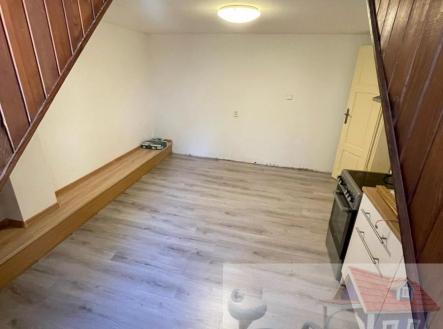 Pronájem bytu, 1+kk, 27 m²