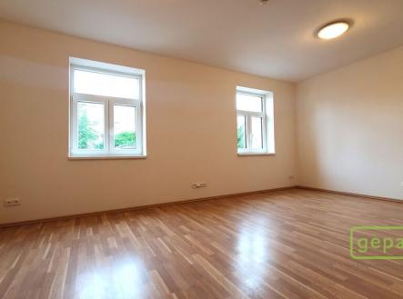 Pronájem bytu, 1+kk, 31 m²