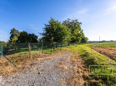 Prodej - pozemek pro bydlení, 1 120 m²