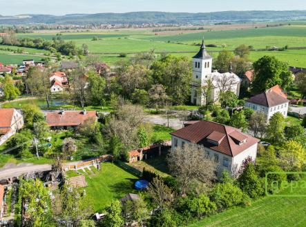 Prodej - nájemní dům, 539 m²