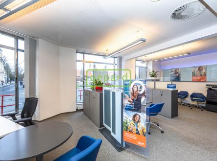 Pronájem obchodní prostor, 147 m²