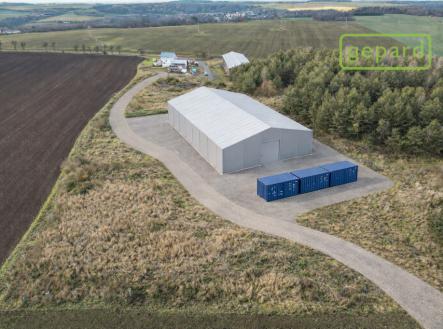 Pronájem pozemku pro komerční výstavbu, 8 000 m²