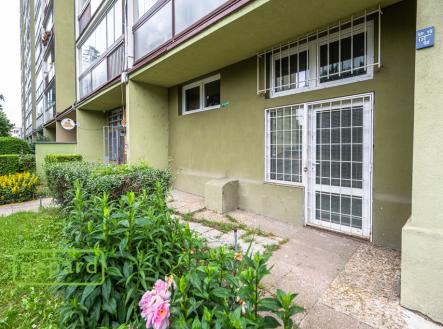 Pronájem skladovací prostor, 14 m²