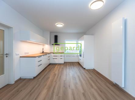 Pronájem bytu, 3+kk, 74 m²