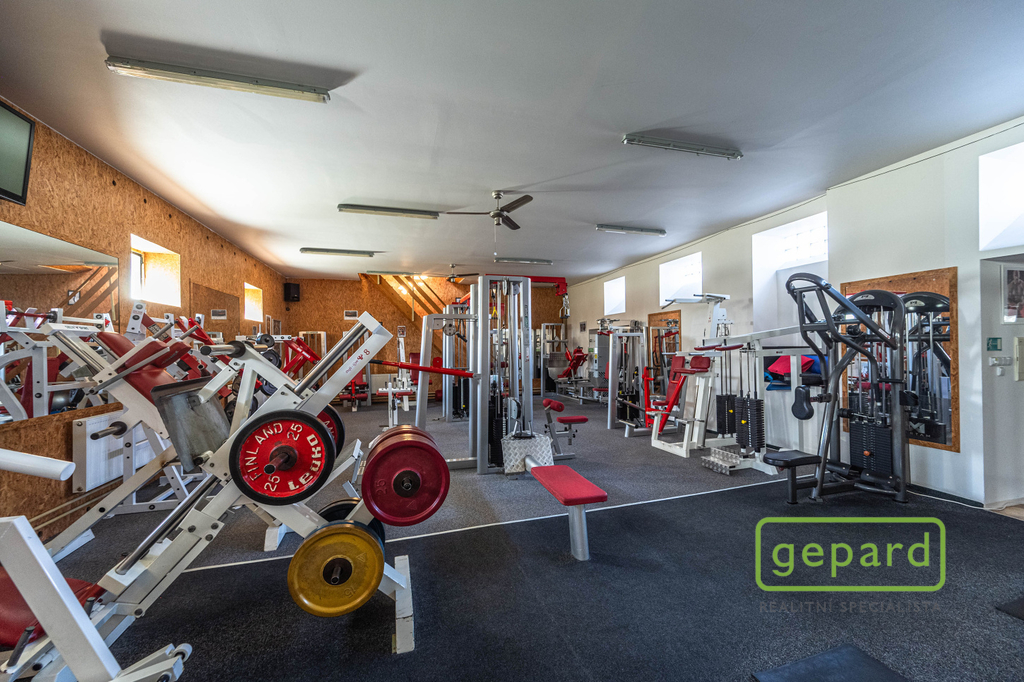 Fitcentrum: přízemí