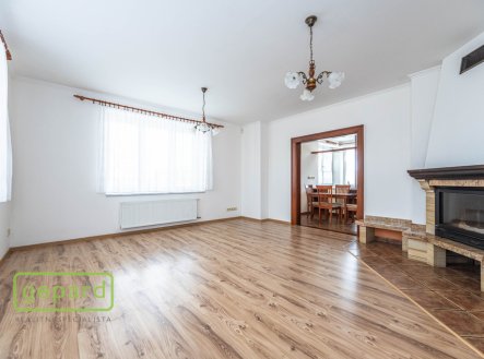 Prodej domu/vily, 180 m²
