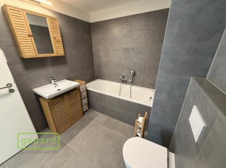 Pronájem bytu, 1+kk, 50 m²