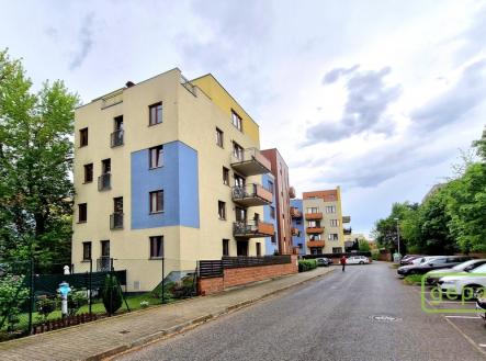 Pronájem bytu, 2+kk, 63 m²