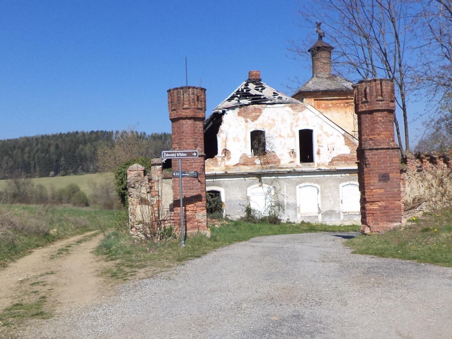 Pozemky o velikosti 3986 m2, Vlachovo Březí