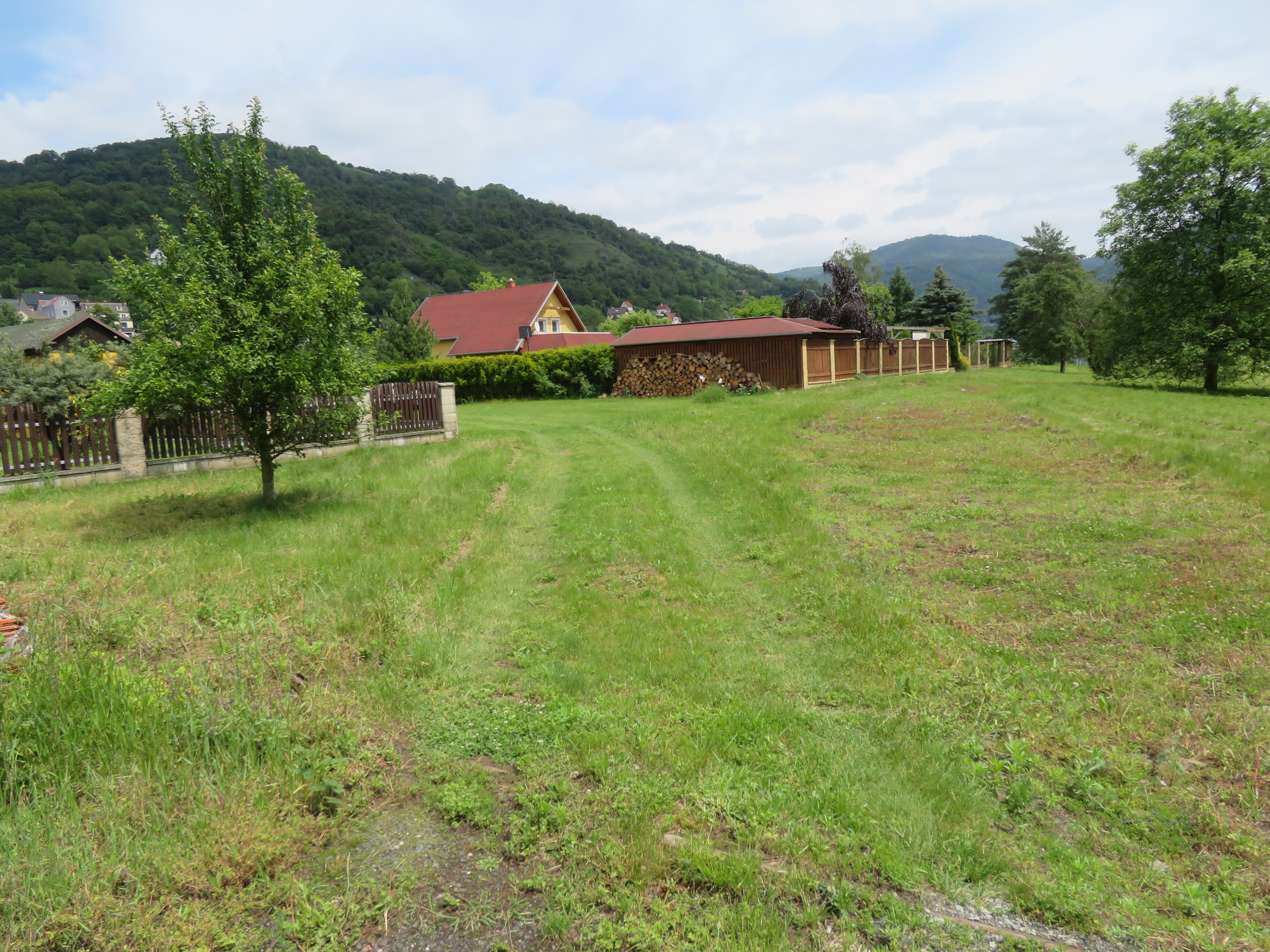 Pozemek o velikosti 604m2, Ústí nad Labem