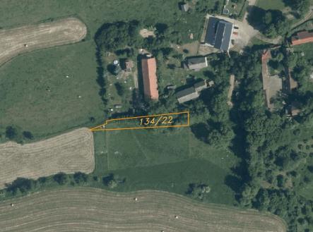 Prodej - pozemek, trvalý travní porost, 673 m²
