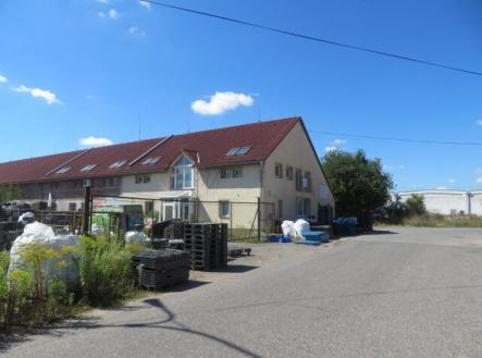 Prodej výrobní prostor, 1 803 m²