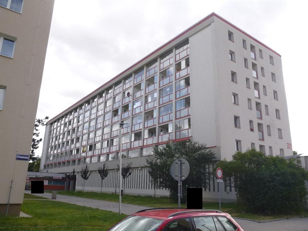 Dražba spoluvlastnického podílu ve výši 5/8 na bytu v Kladně