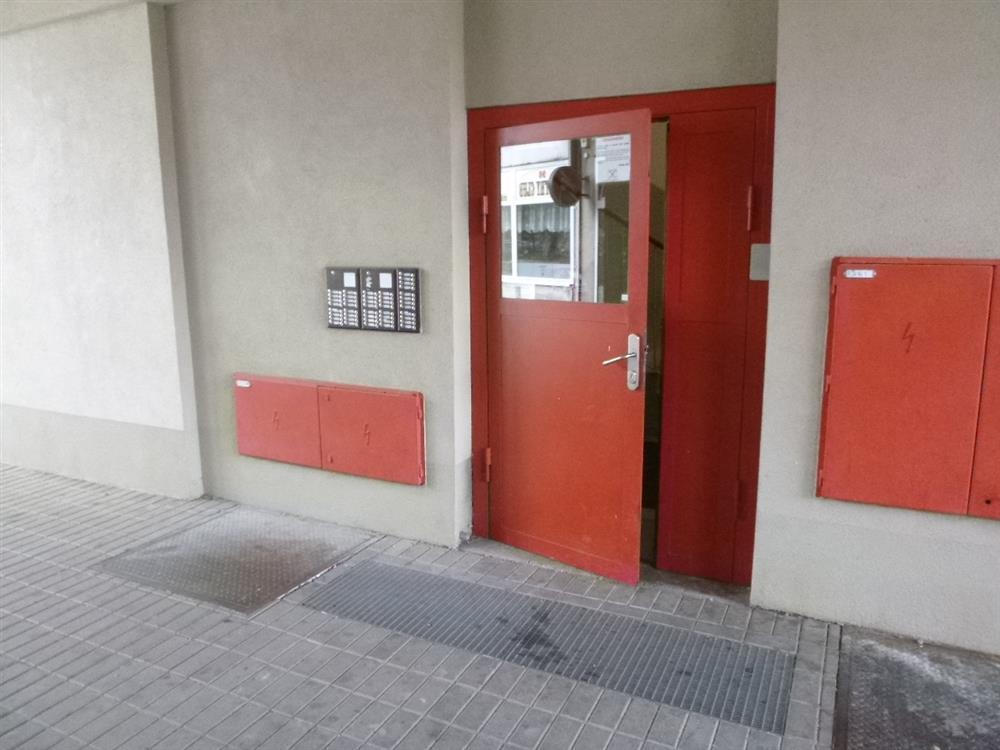 Dražba spoluvlastnického podílu ve výši 5/8 na bytu v Kladně