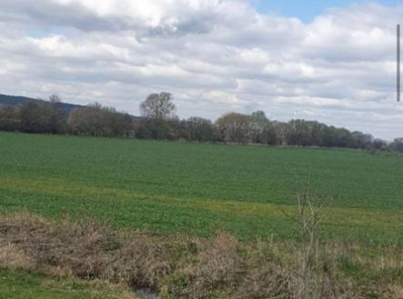 Prodej pozemku, zahrada, 7 558 m²