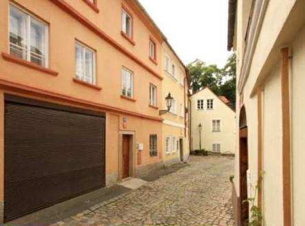 Prodej komerčního objektu, jiný, 474 m²