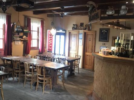 Prodej domu/vily, 1 618 m²