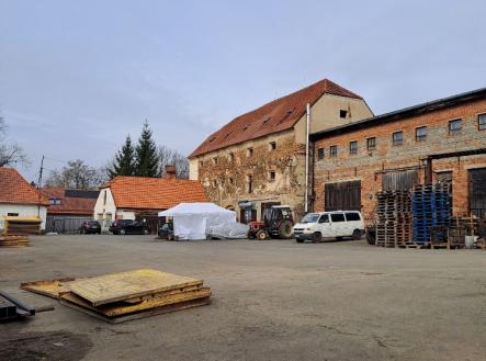 Prodej zemědělského objektu, 2 292 m²