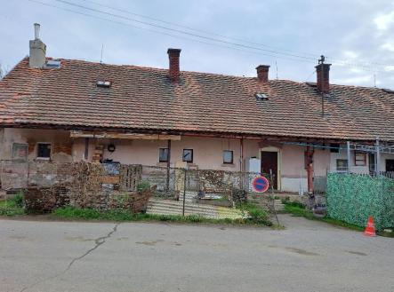 Prodej zemědělského objektu, 2 292 m²