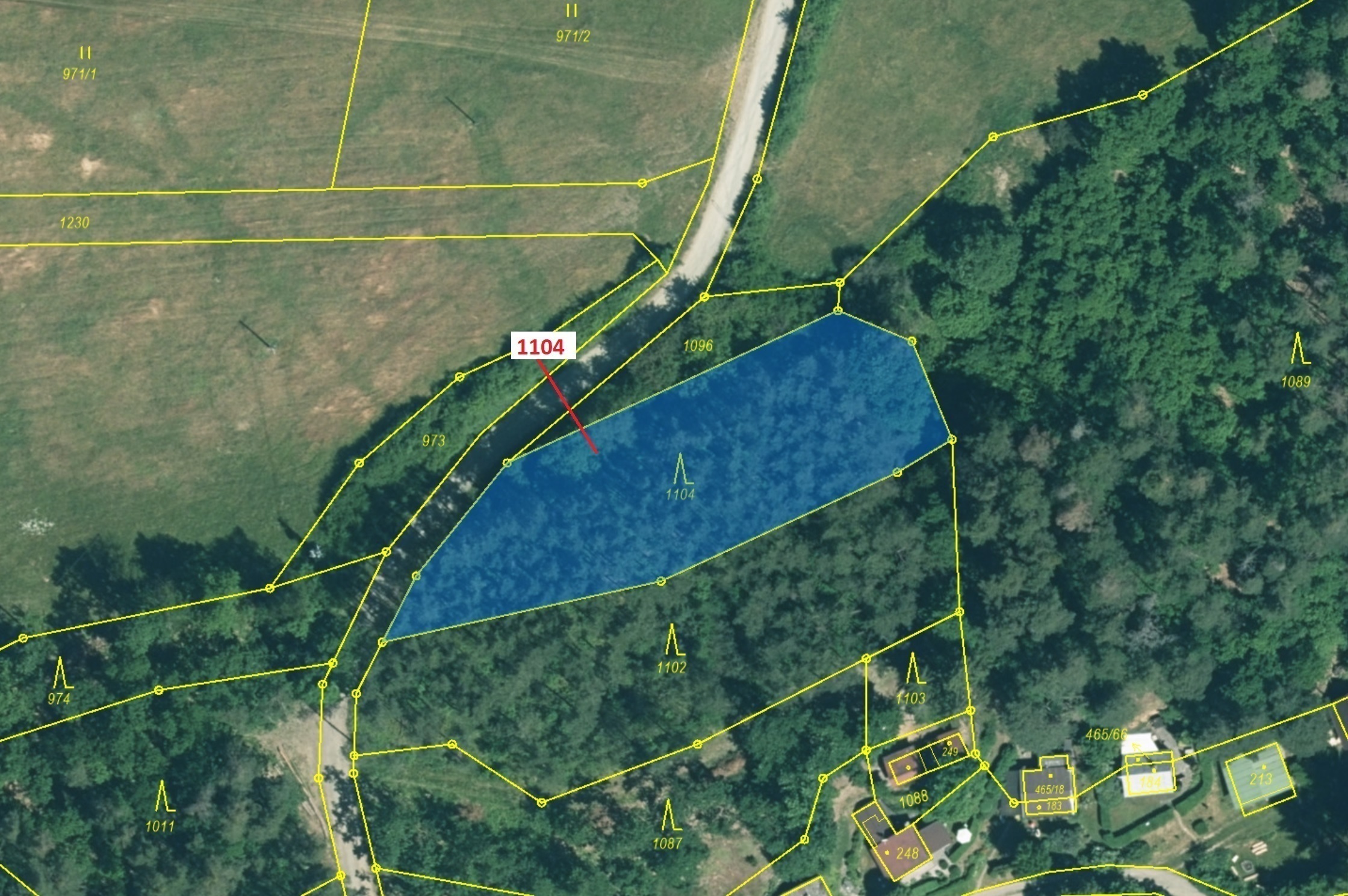 Lesní pozemek o výměře 1489 m2, podíl 1/1, katastrální území Horní Hradiště, obec Plasy, obec s rozš