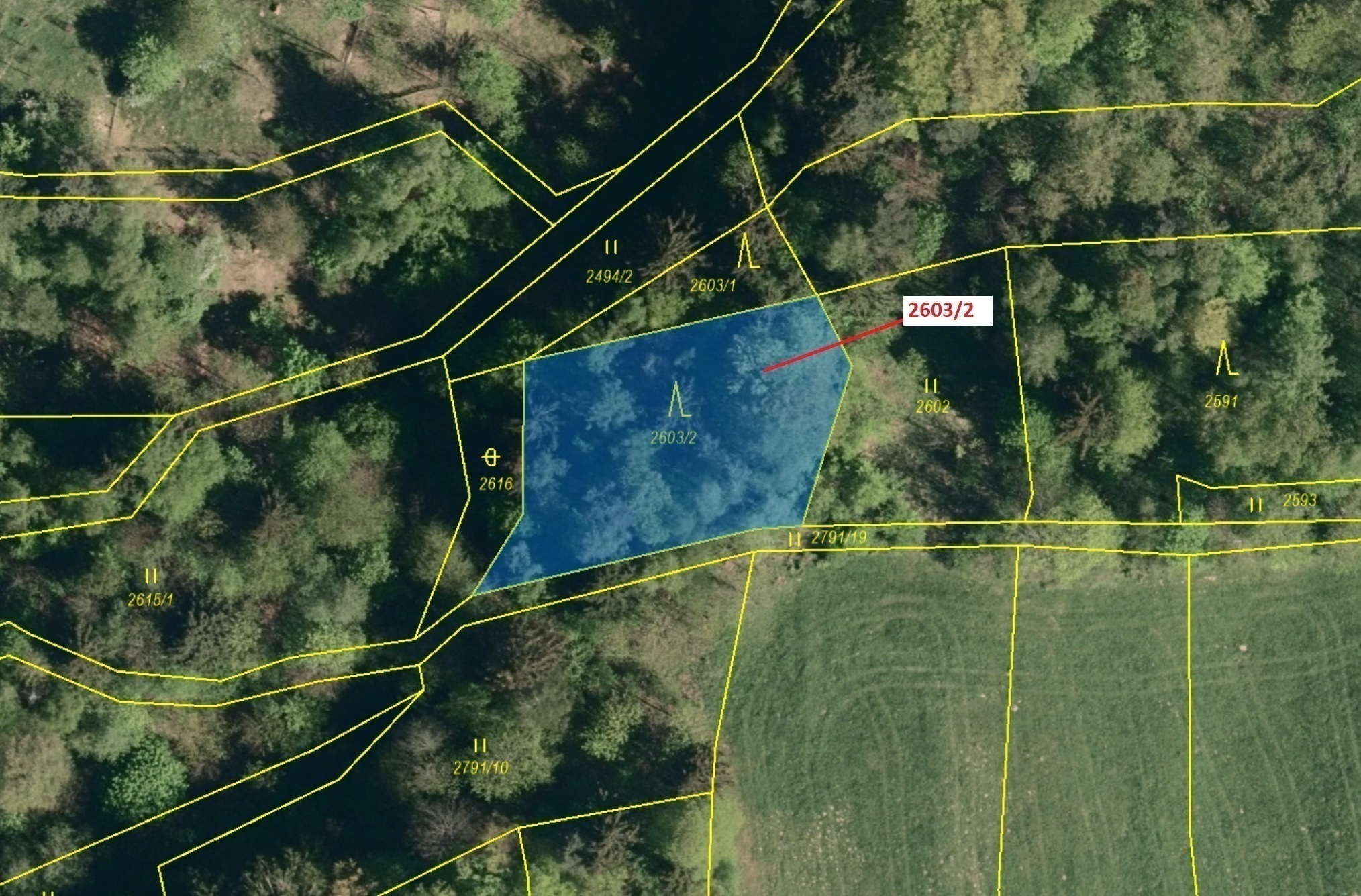 Lesní pozemek o výměře 1036 m2, podíl 1/1, katastrální území Zděchov, obec Zděchov, obec s rozšířeno